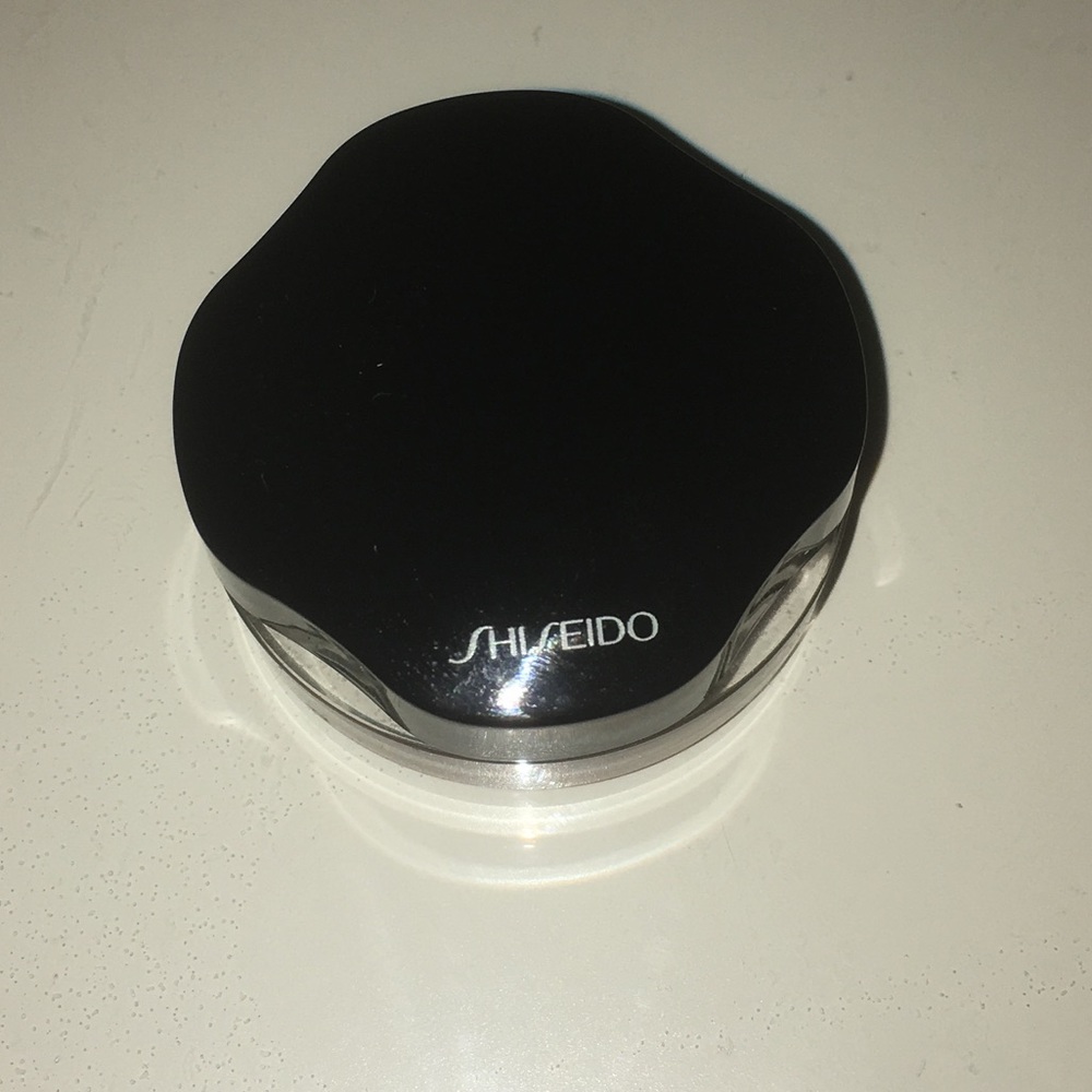 Shiseido Shimmering Cream EyeShadow